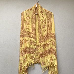 Yellow printed scarf/shawl